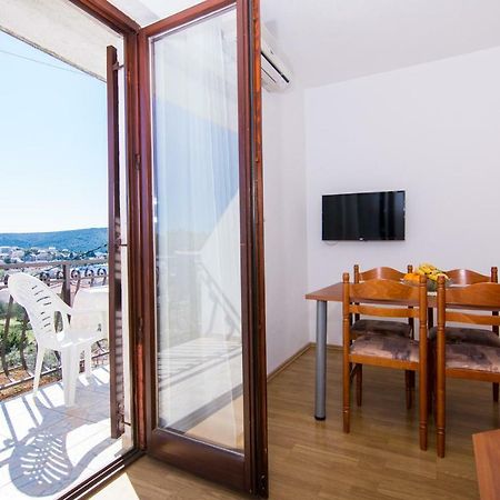Apartments Jozic Seget Vranjica Εξωτερικό φωτογραφία