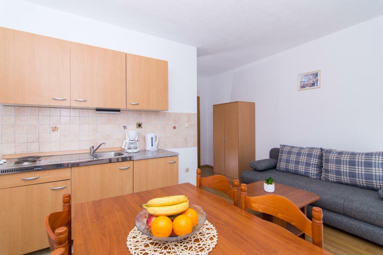 Apartments Jozic Seget Vranjica Εξωτερικό φωτογραφία