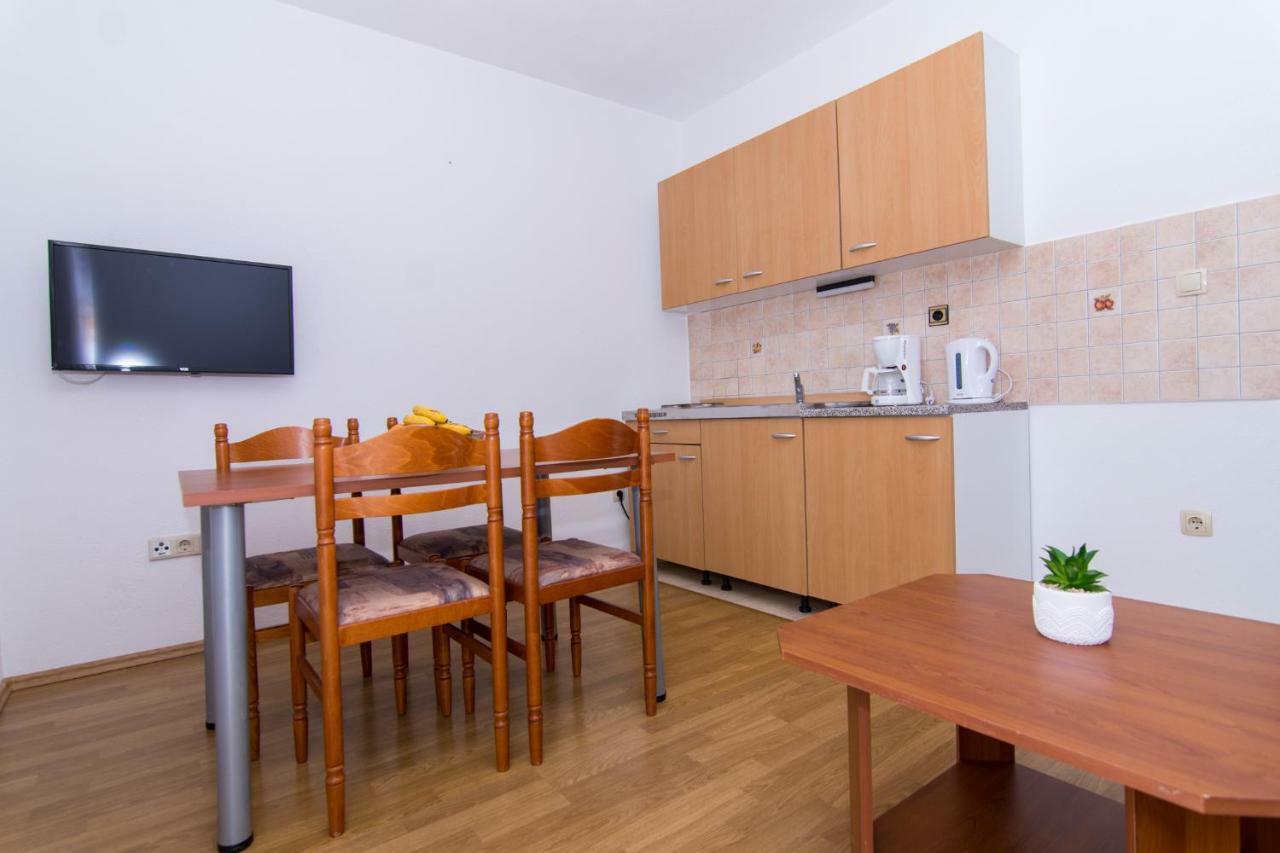 Apartments Jozic Seget Vranjica Εξωτερικό φωτογραφία
