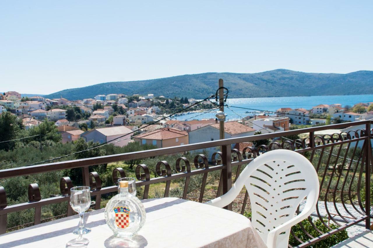 Apartments Jozic Seget Vranjica Εξωτερικό φωτογραφία