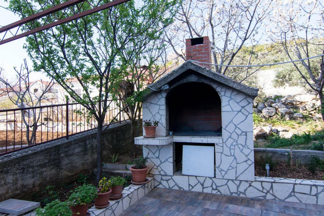 Apartments Jozic Seget Vranjica Εξωτερικό φωτογραφία