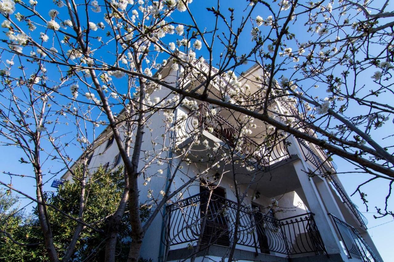 Apartments Jozic Seget Vranjica Εξωτερικό φωτογραφία
