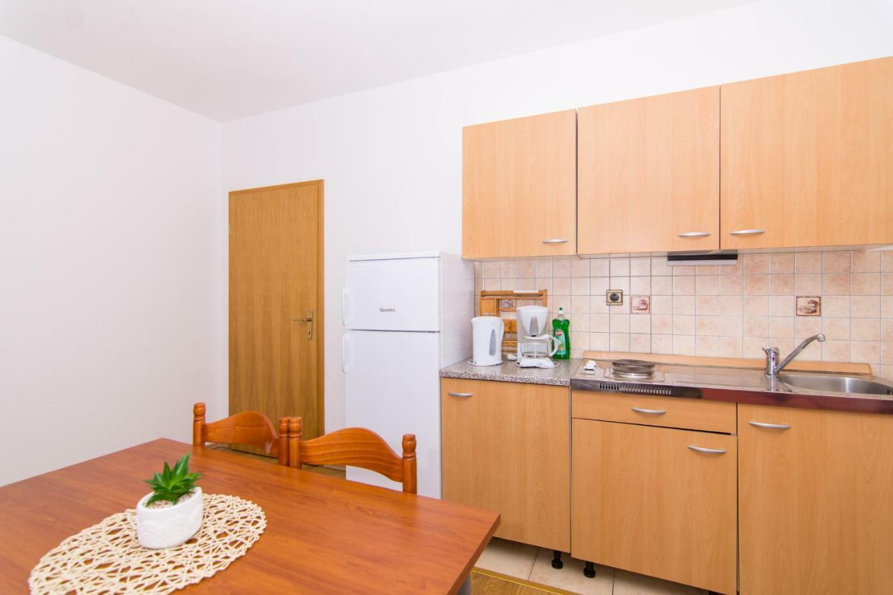Apartments Jozic Seget Vranjica Εξωτερικό φωτογραφία