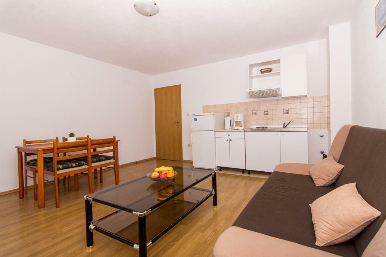 Apartments Jozic Seget Vranjica Εξωτερικό φωτογραφία